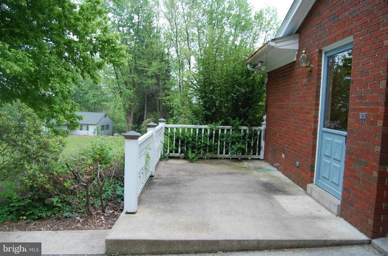 9508 Stoney Hill Road Frederick, MD 21702 - Photo 7 of 24 Exterior (General)