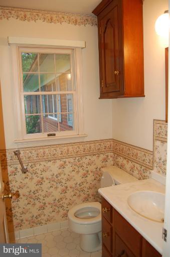 9508 Stoney Hill Road Frederick, MD 21702 - Photo 9 of 24 Bath