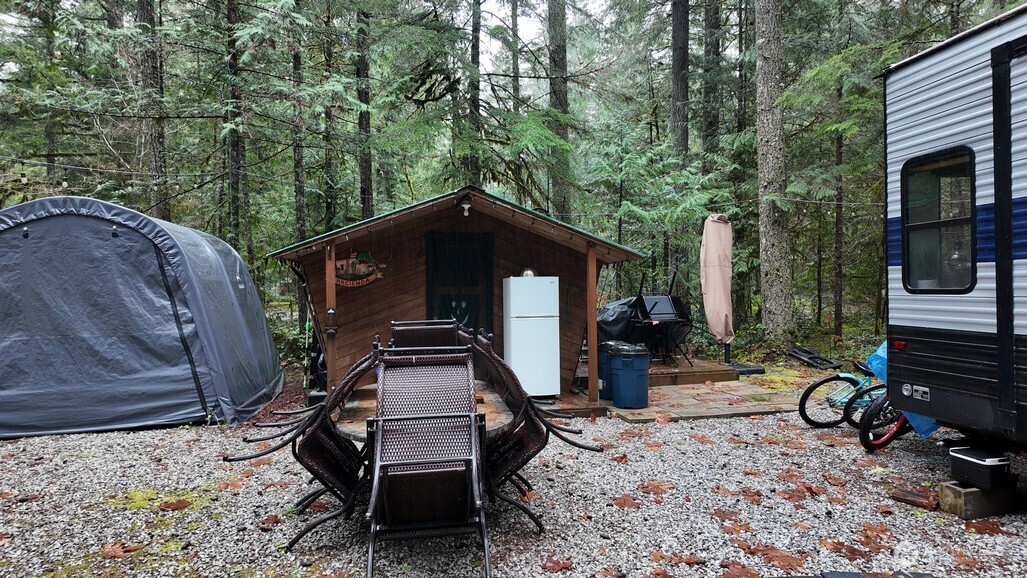 134 Jasper Trail Deming, WA 98244 - Photo 20 of 20 a front view of a house with garden