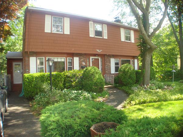 27 Clark Road Peabody, MA 01960 - Photo 1 of 23 Gallery Image 1