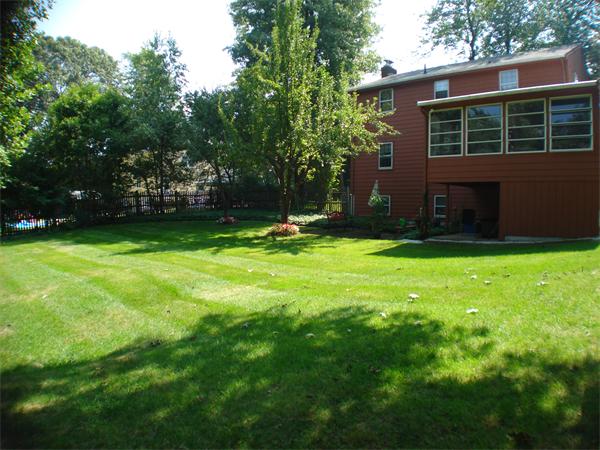 27 Clark Road Peabody, MA 01960 - Photo 5 of 23 Gallery Image 5