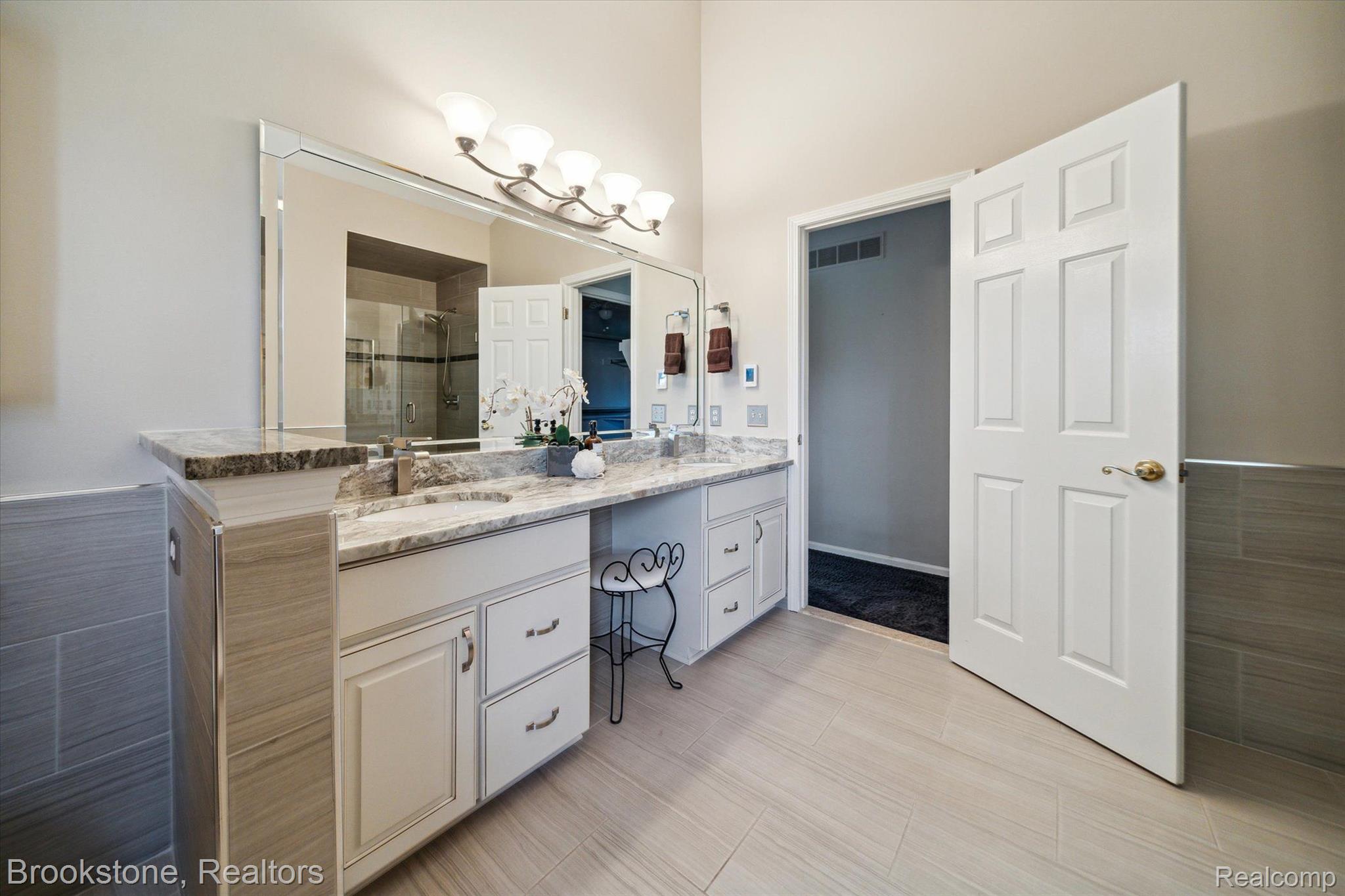 3944 Fieldview Road Lake Orion, MI 48360 - Photo 30 of 58 Heated Floors Primary Bathroom
