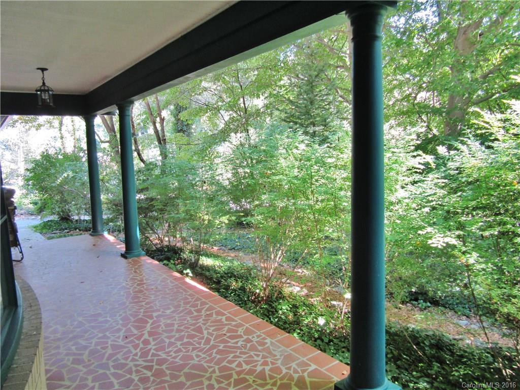 296 Balsam Road, Unit 2 Hendersonville, NC 28792 - Photo 2 of 24 Gallery Image 2