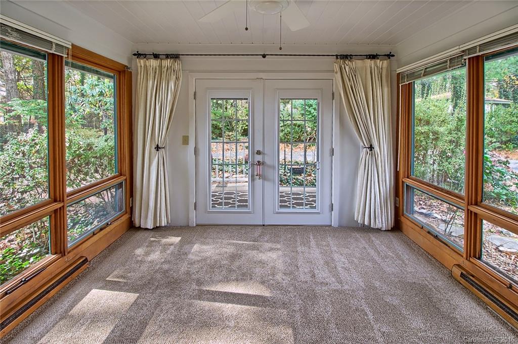 296 Balsam Road, Unit 2 Hendersonville, NC 28792 - Photo 18 of 24 Gallery Image 18
