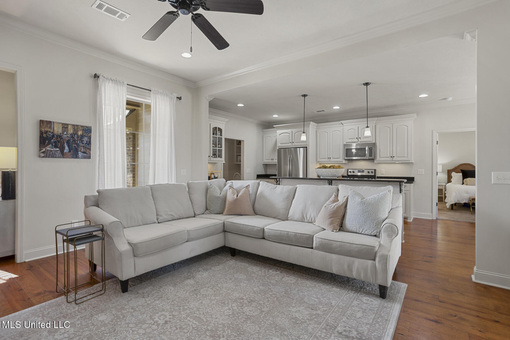 104 Mary Leigh Way Madison, MS 39110 - Photo 5 of 32 Open to Kitchen area