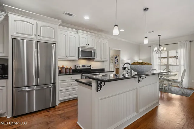 $292,500 | 104 Mary Leigh Way, Madison, MS 39110