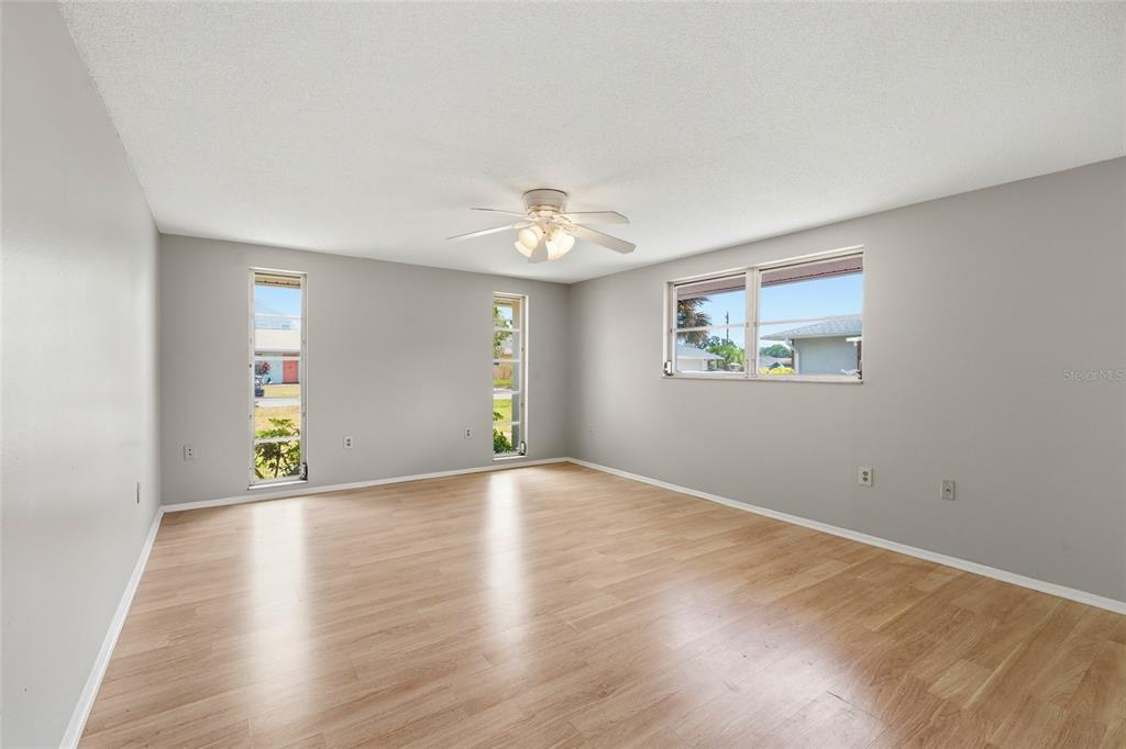 875 Ponderosa Road Venice, FL 34293 - Photo 19 of 51