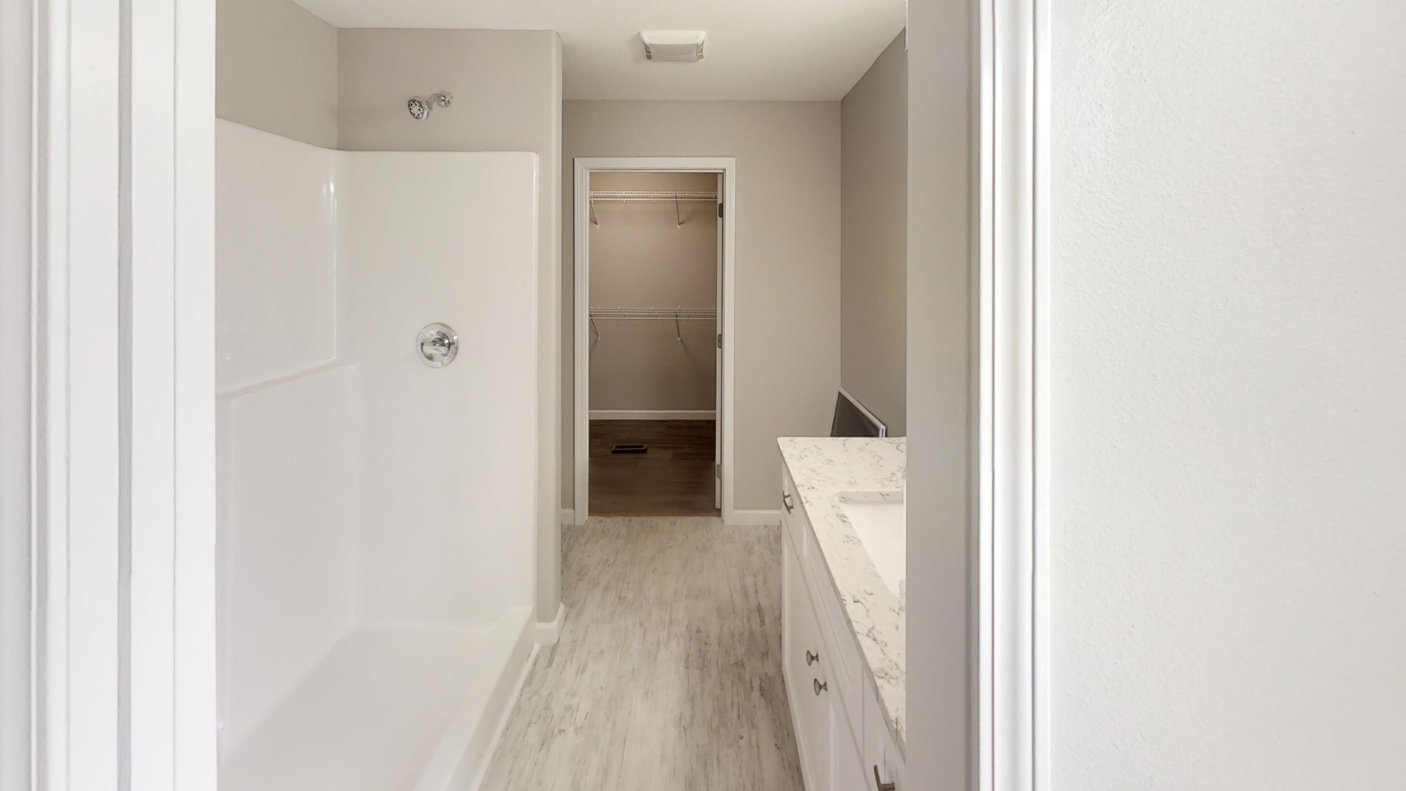 278 County Garage Road Crossville, TN 38555 - Photo 2 of 5 Master Bath