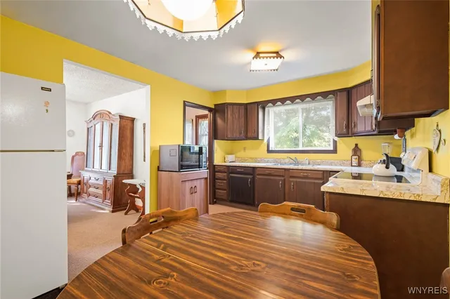 $324,900 | 383 Scribner Road, Pembroke, NY 14036