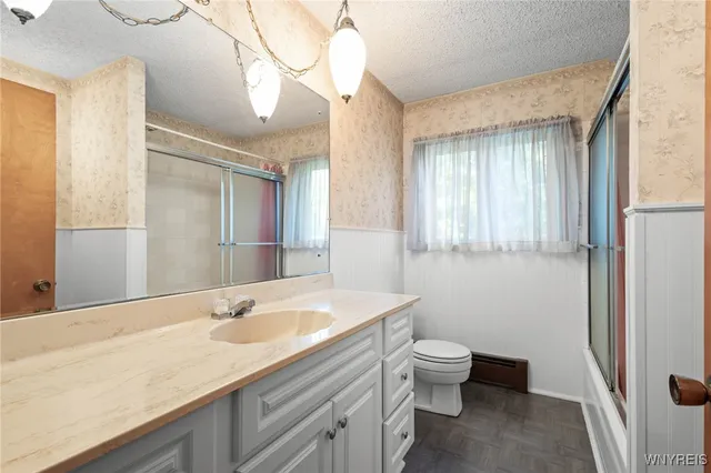 $324,900 | 383 Scribner Road, Pembroke, NY 14036