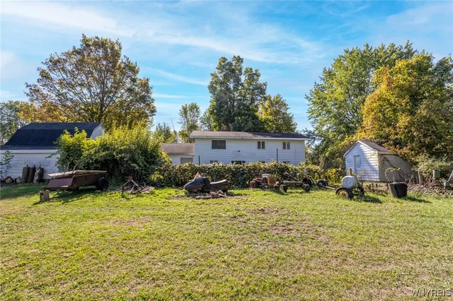 $324,900 | 383 Scribner Road, Pembroke, NY 14036