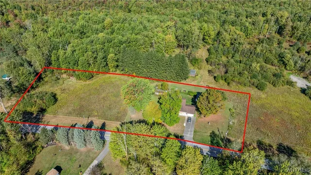 $324,900 | 383 Scribner Road, Pembroke, NY 14036