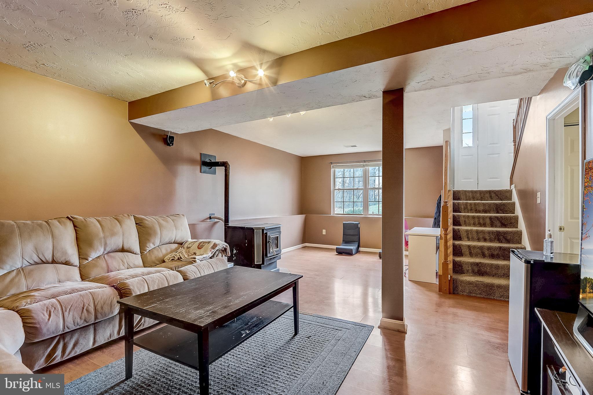 4058 Rinehart Road Westminster, MD 21158 - Photo 17 of 44 Gallery Image 17