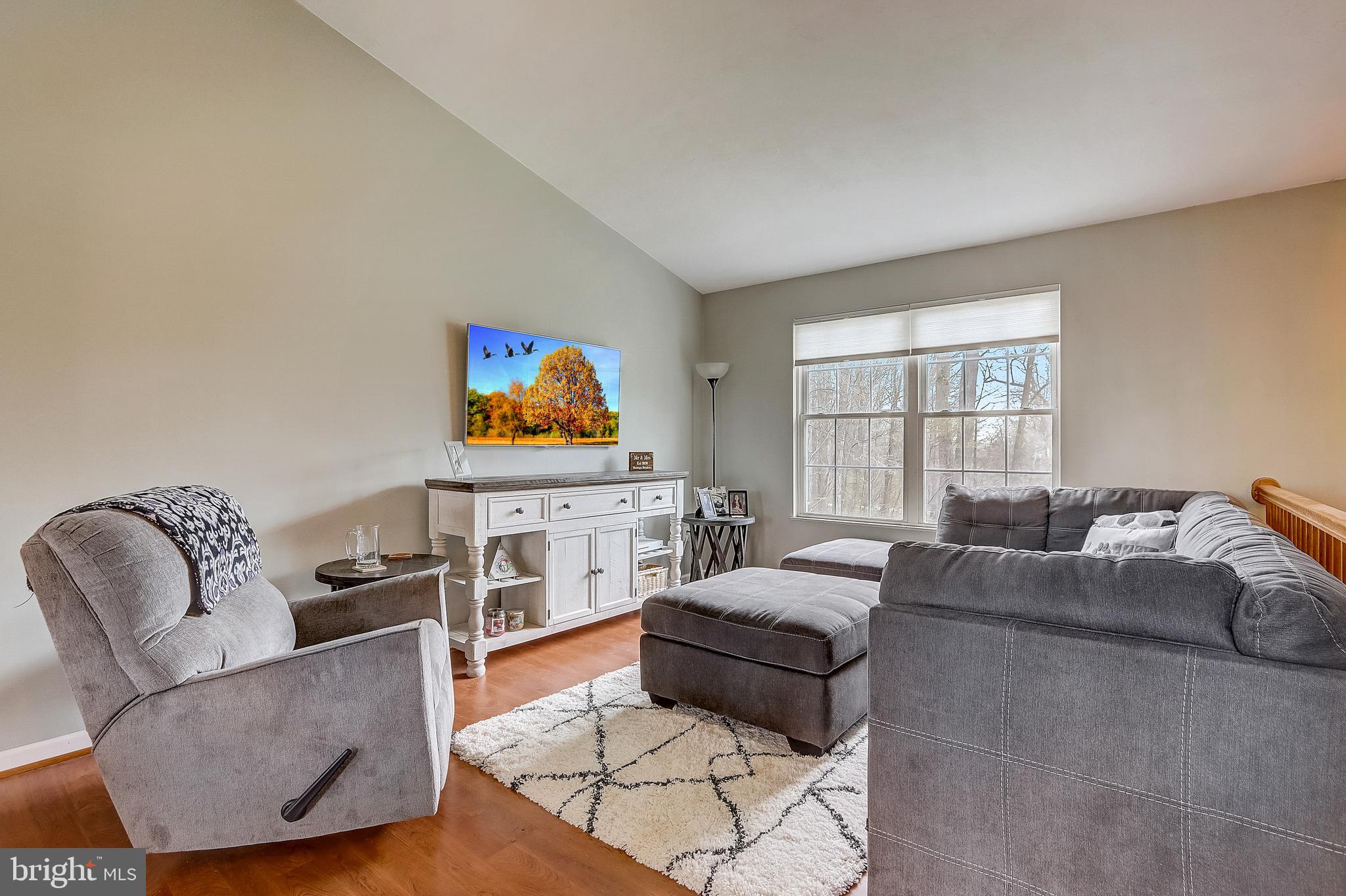 4058 Rinehart Road Westminster, MD 21158 - Photo 5 of 44 Gallery Image 5