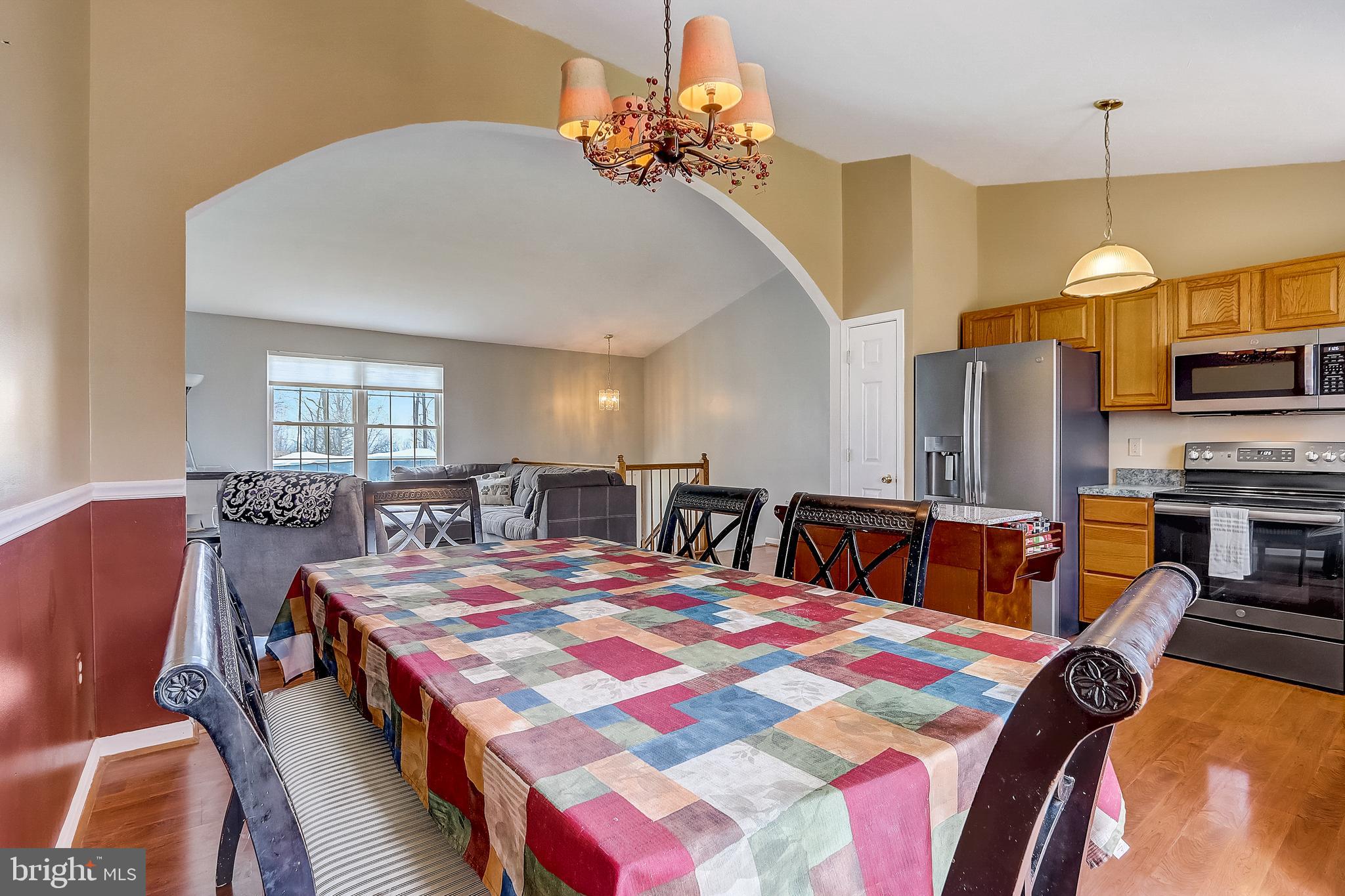 4058 Rinehart Road Westminster, MD 21158 - Photo 10 of 44 Gallery Image 10