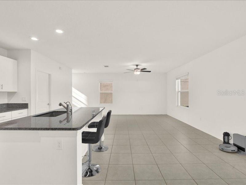 6213 Back Forty Loop Zephyrhills, FL 33541 - Photo 19 of 57