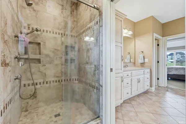 $924,900 | 16005 Raptor Court, Huntertown, IN 46748