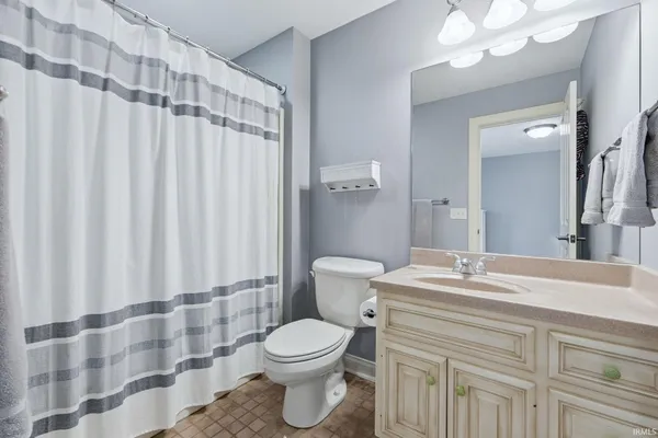 $924,900 | 16005 Raptor Court, Huntertown, IN 46748