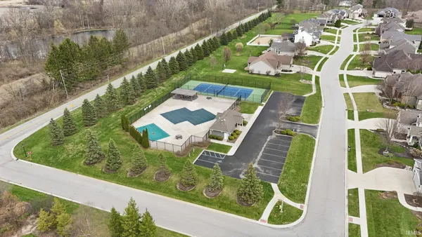 $924,900 | 16005 Raptor Court, Huntertown, IN 46748