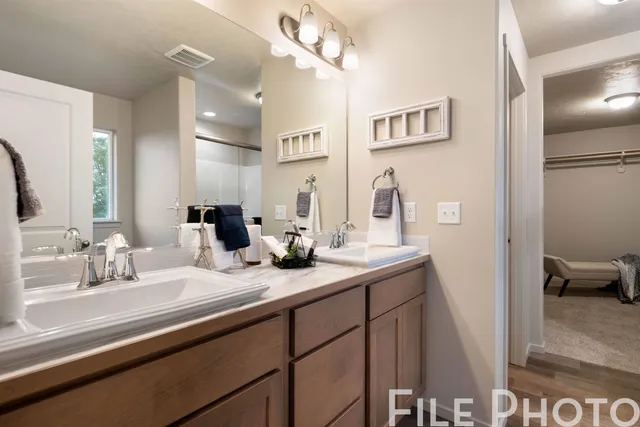 $524,900 | 18320 East Michielli Avenue, Spokane Valley, WA 99016