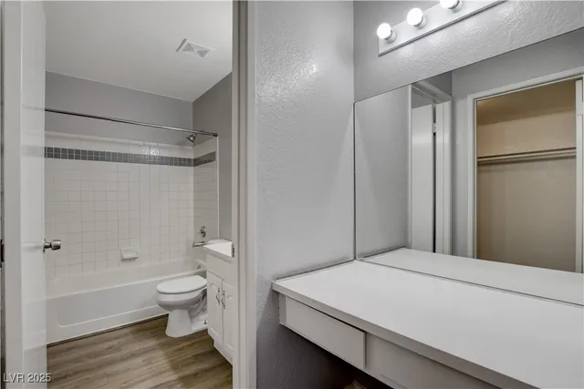 $1,200 | 5260 Mission Monterey Lane, Unit 102, Las Vegas, NV 89107
