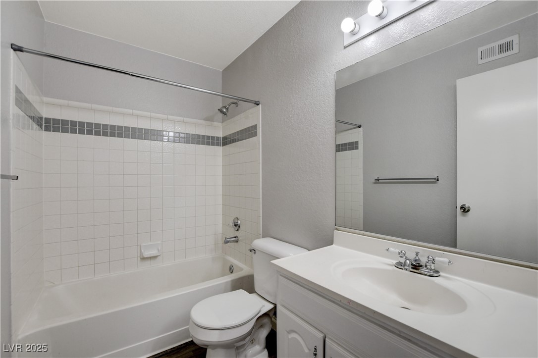 5260 Mission Monterey Lane, Unit 102 Las Vegas, NV 89107 - Photo 30 of 44