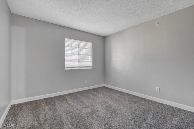 $1,200 | 5260 Mission Monterey Lane, Unit 102, Las Vegas, NV 89107