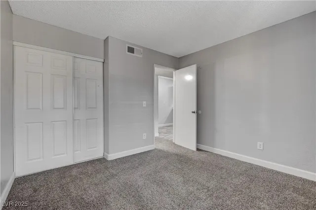 $1,200 | 5260 Mission Monterey Lane, Unit 102, Las Vegas, NV 89107