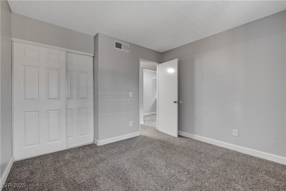 5260 Mission Monterey Lane, Unit 102 Las Vegas, NV 89107 - Photo 34 of 44