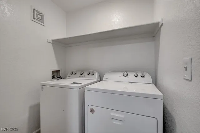 $1,200 | 5260 Mission Monterey Lane, Unit 102, Las Vegas, NV 89107