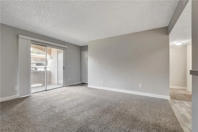 $1,200 | 5260 Mission Monterey Lane, Unit 102, Las Vegas, NV 89107