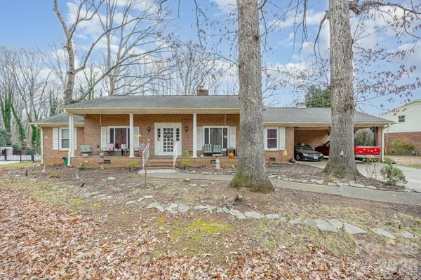 $310,000 | 514 Idlewood Drive, Salisbury, NC 28144