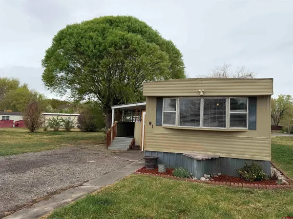 $77,655 | 383 South Hillcrest Drive, Unit 91, Montrose, CO 81401