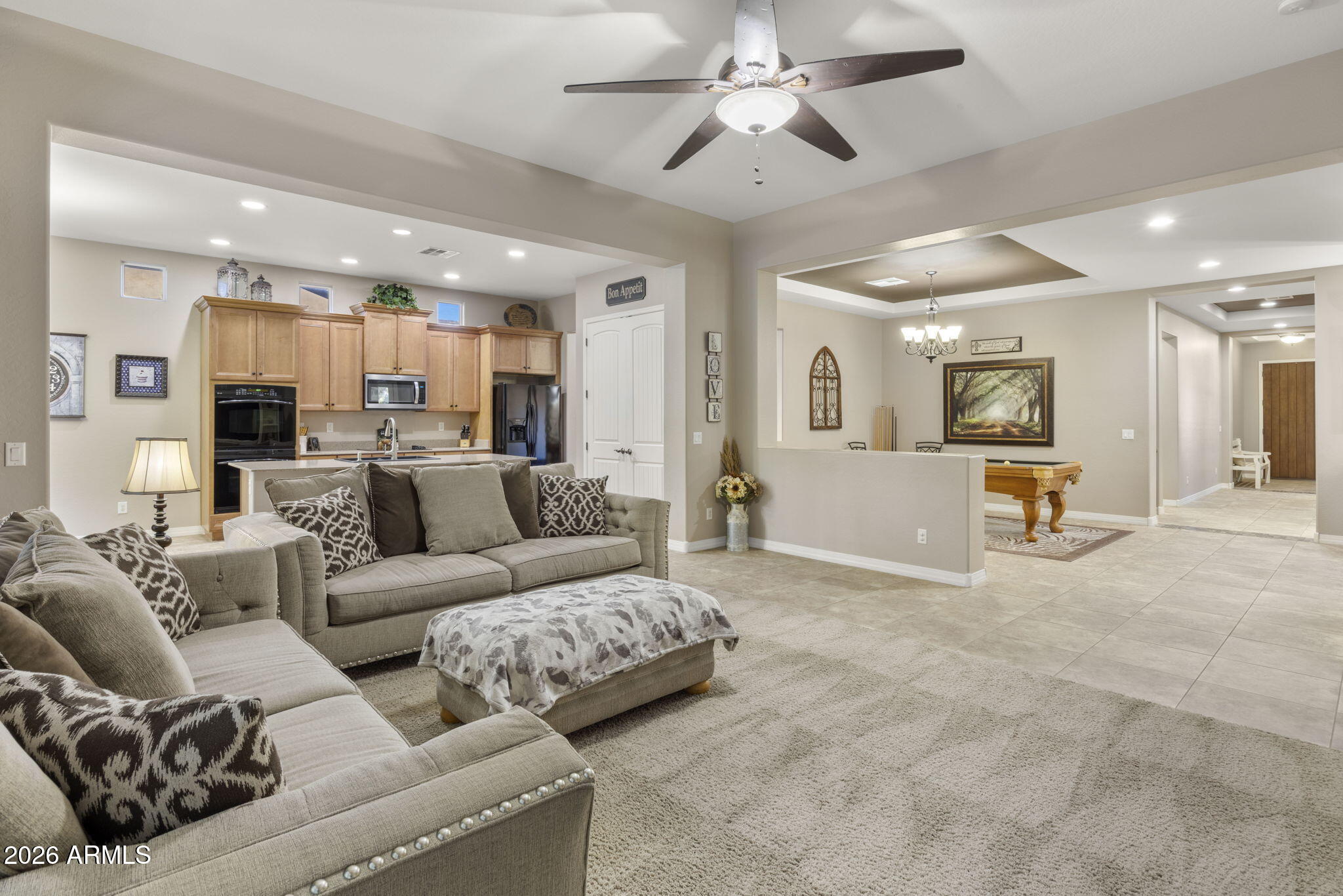 3831 East Weather Vane Road Gilbert, AZ 85296 - Photo 24 of 64 24-web-or-mls-3831-e-weather-vane-rd