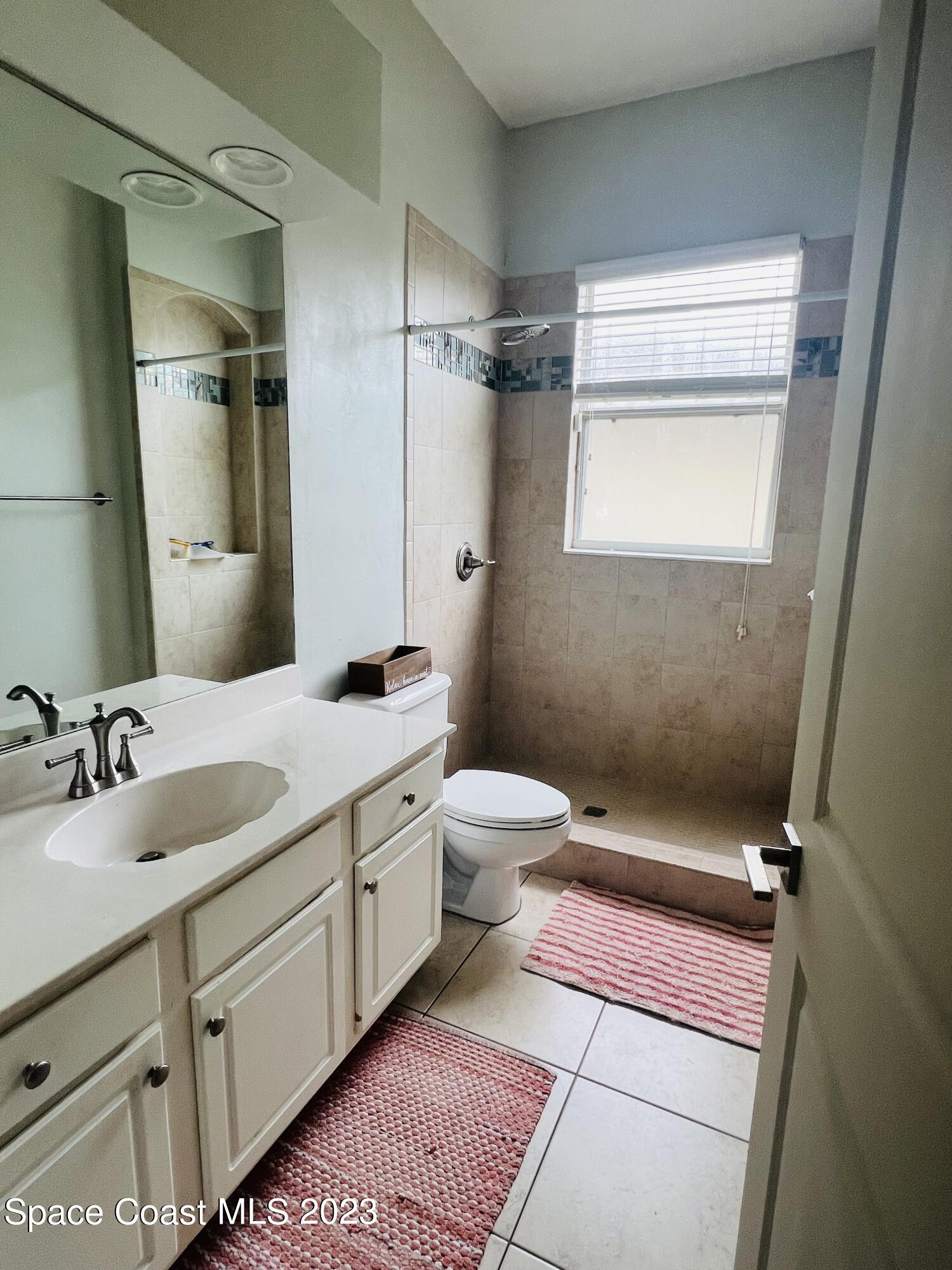 3231 Windsor Estates Drive Melbourne, FL 32940 - Photo 29 of 40 Bath 1-3231 Windsor Estates