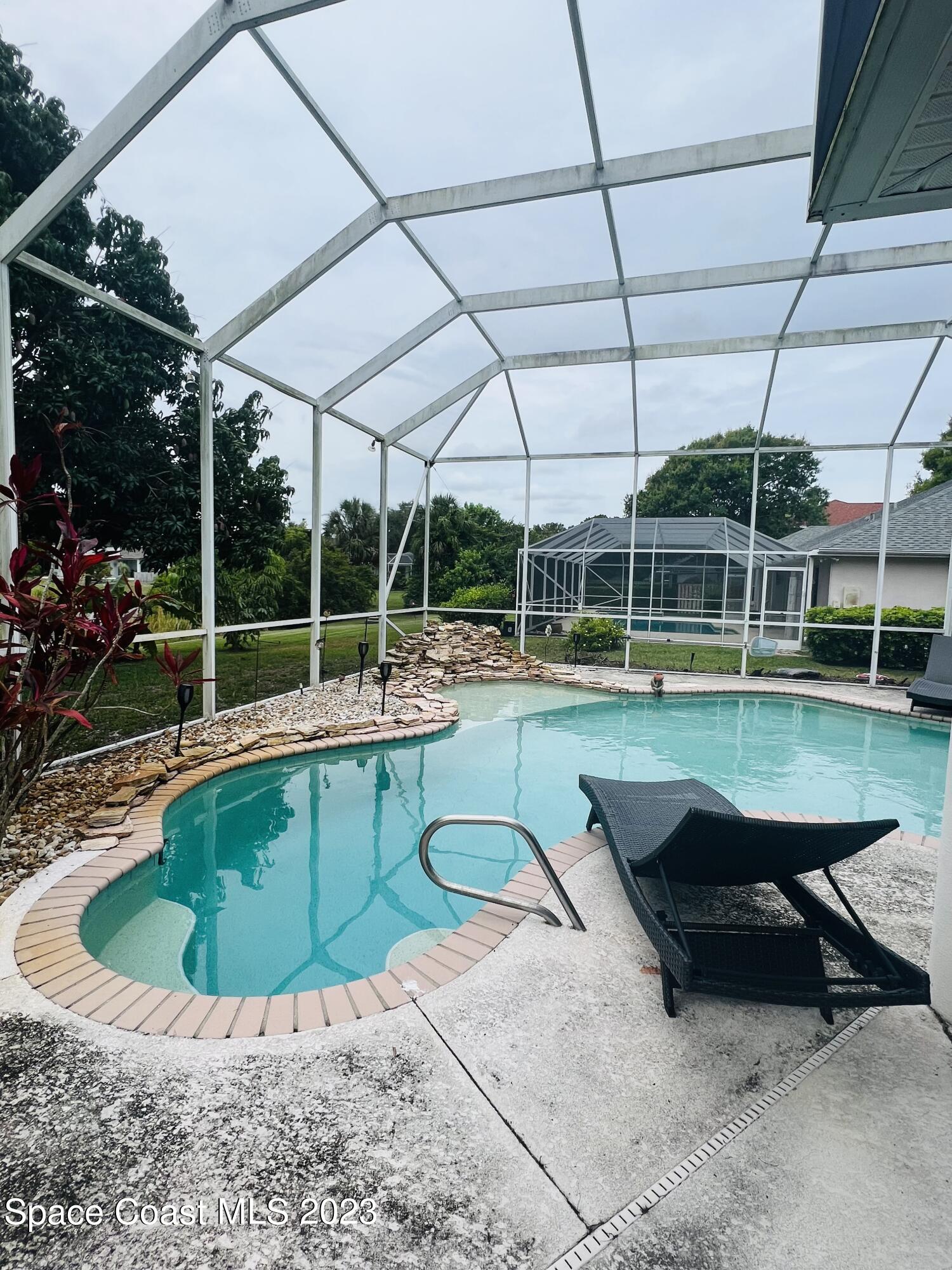 3231 Windsor Estates Drive Melbourne, FL 32940 - Photo 36 of 40 Pool 1-3231 Windsor Estates