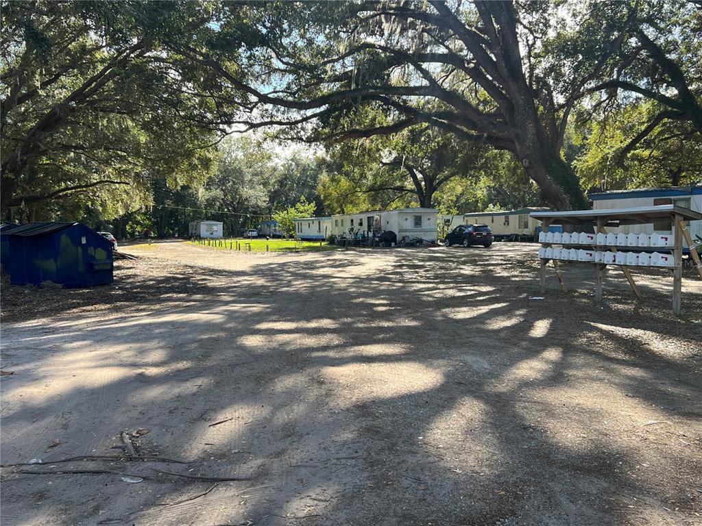 6012 State Rte 471 Bushnell, FL 33513 - Photo 4 of 42