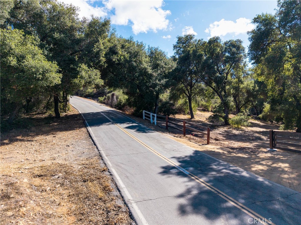 19 Hombre Lane Fallbrook, CA 92028 - Photo 2 of 21 a view of a backyard of the house