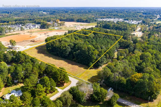 a view of a swimming pool