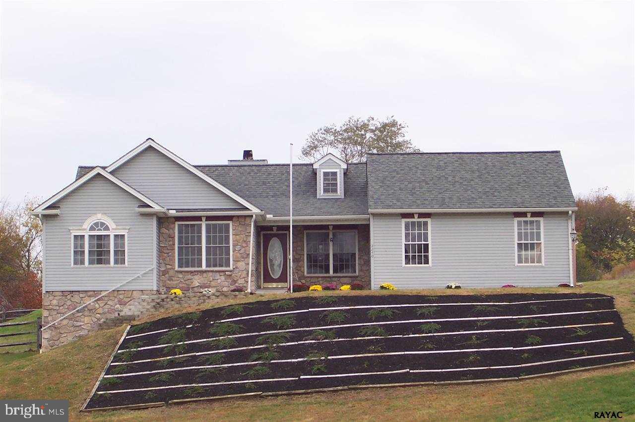 2240 Garrett Road Hanover, PA 17331 - Photo 1 of 25