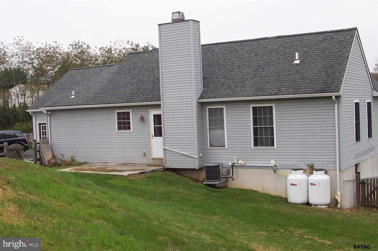 2240 Garrett Road Hanover, PA 17331 - Photo 20 of 25