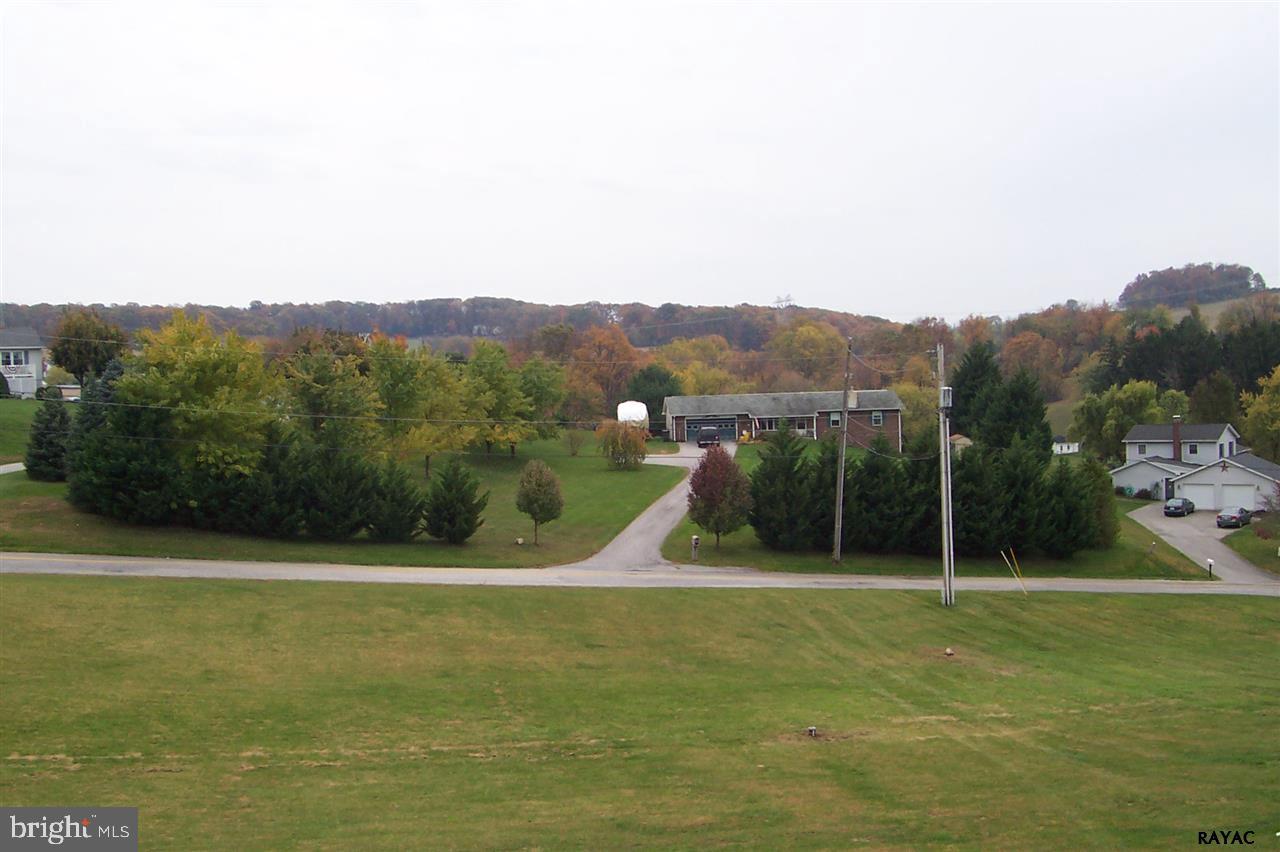 2240 Garrett Road Hanover, PA 17331 - Photo 23 of 25