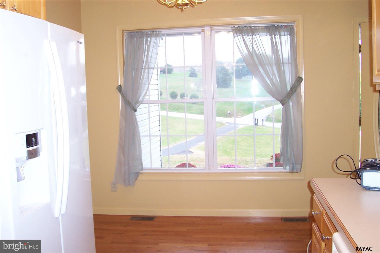 2240 Garrett Road Hanover, PA 17331 - Photo 7 of 25