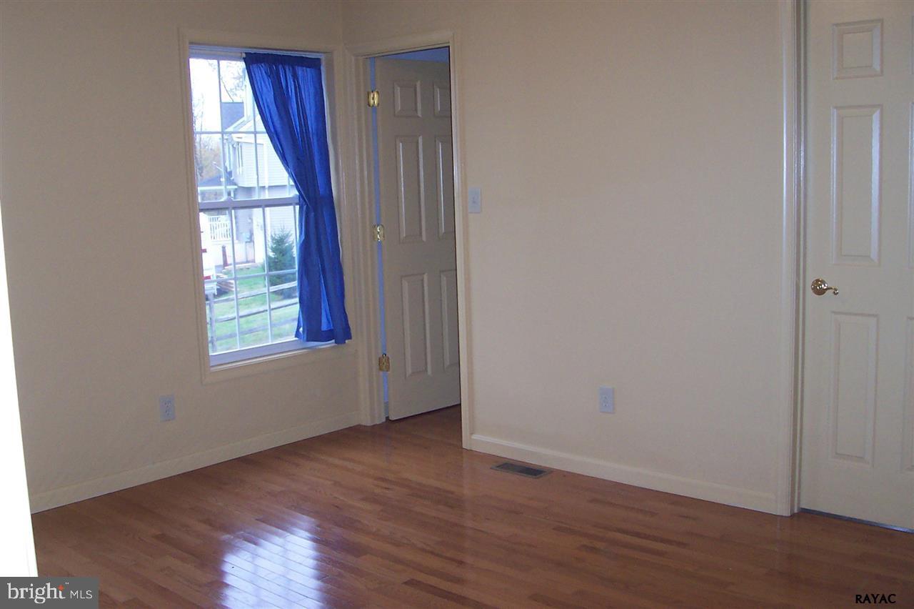 2240 Garrett Road Hanover, PA 17331 - Photo 9 of 25