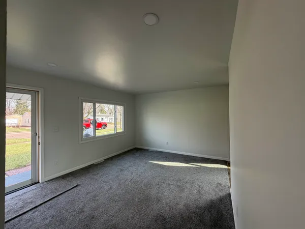 $199,900 | 1860 Sun Valley Drive, Beloit, WI 53511