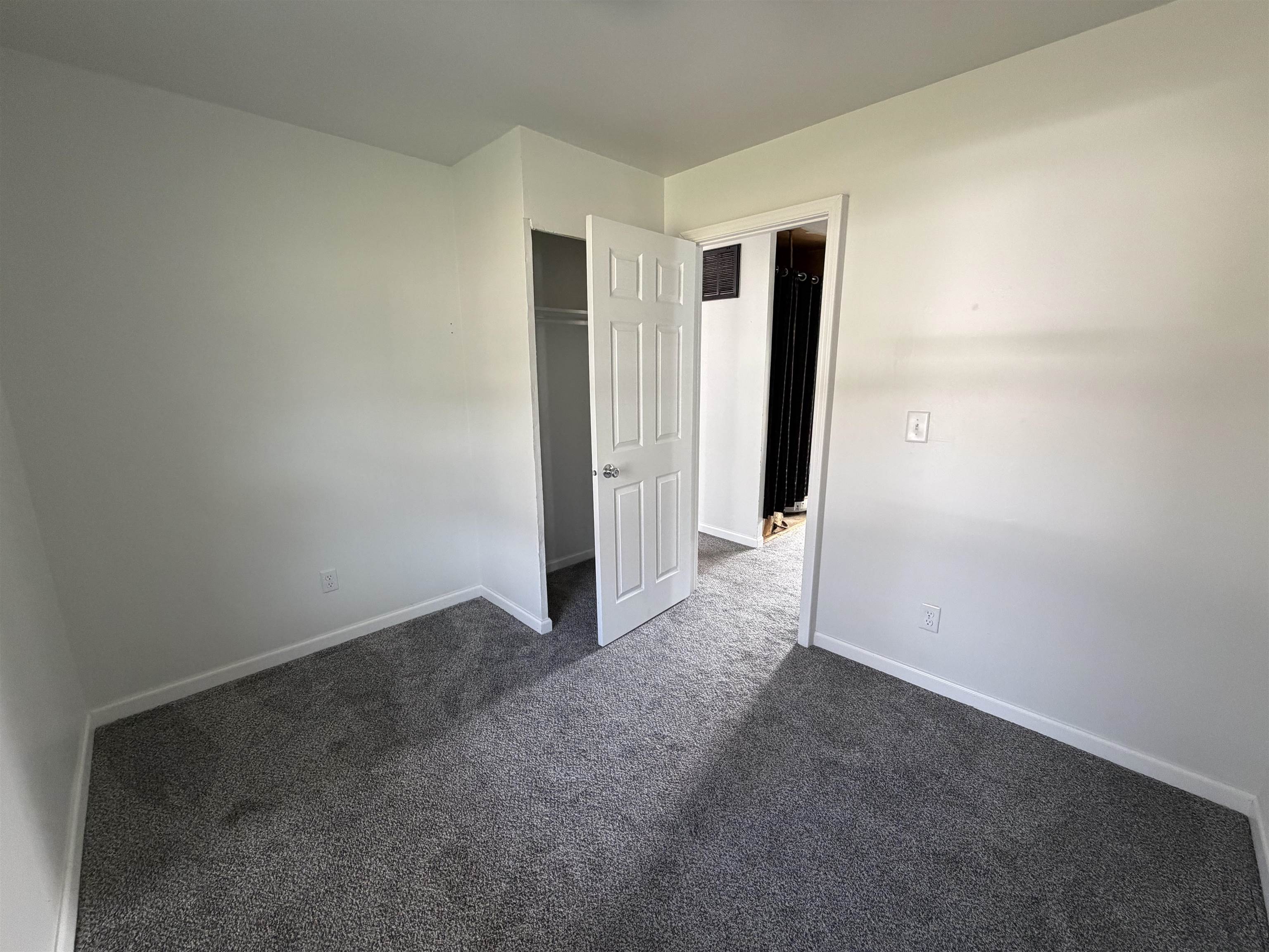 1860 Sun Valley Drive Beloit, WI 53511 - Photo 12 of 17