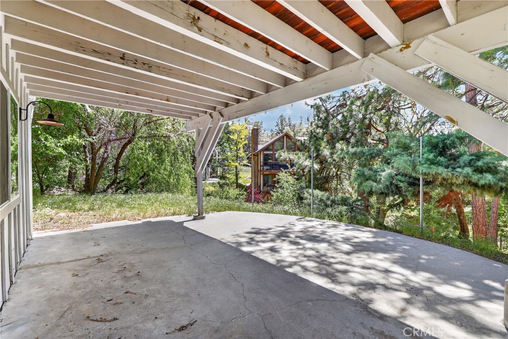 1106 Grass Valley Road Lake Arrowhead, CA 92352 - Photo 40 of 46