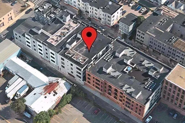 $4,850 | 350 West 2nd Street, Unit 9, Boston, MA 02127