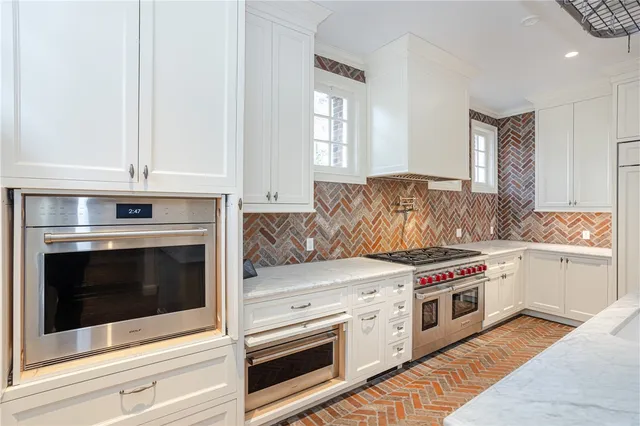 $4,750,000 | 63 Coggeshall Avenue, Newport, RI 02840