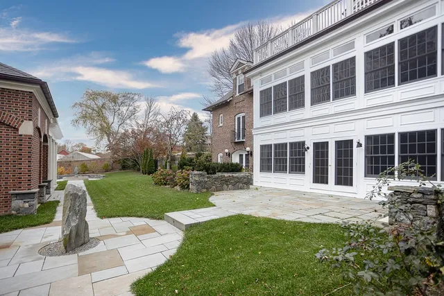 $4,750,000 | 63 Coggeshall Avenue, Newport, RI 02840